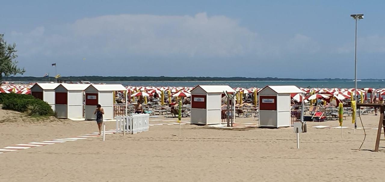 Appartamenti Lino Caorle Exterior foto